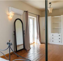 3 bedroom villa with heated pool in Kassiopi, Corfu, sleeps 6